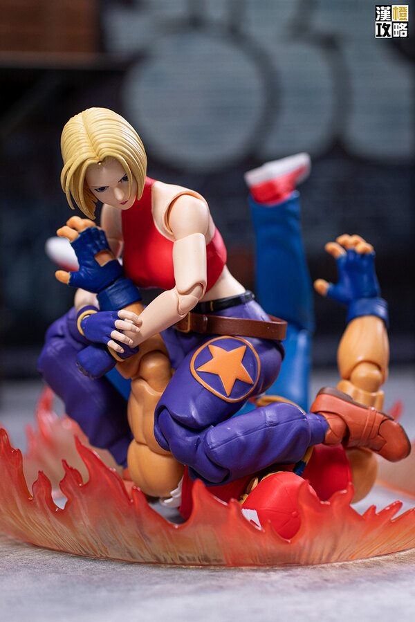 Blue Mary "King of Fighters '98" Storm Collectibles 1/12 Action Figure