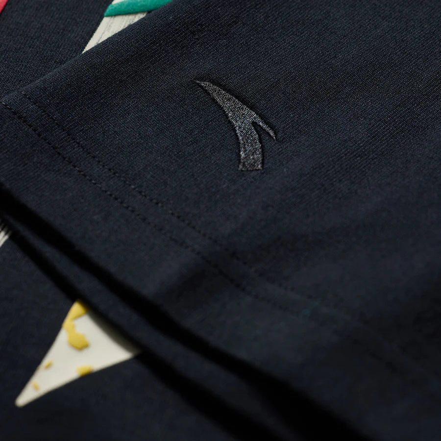 ANTA KAI Black Logo Tee